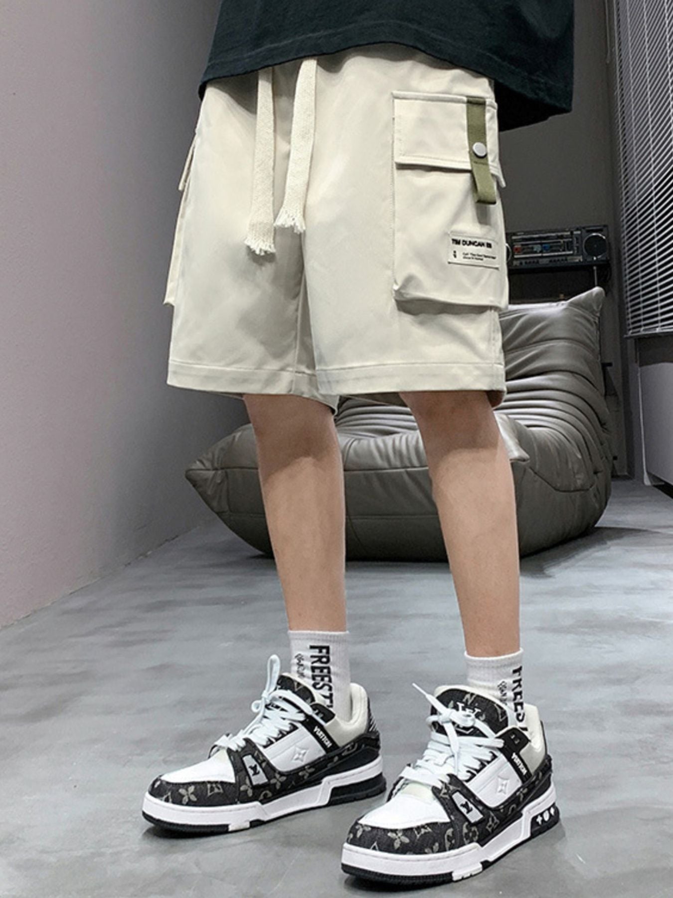 726ea64a-3a52-45e4-b657-370e91aaae4d-Max